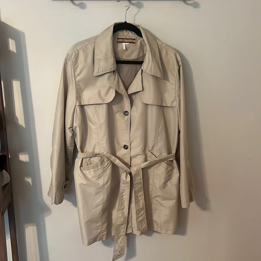 Light Weight, Mid Length Trench Coat